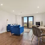 Stayzeni, Ouse Court Bright 2 Bed Lejlighed *