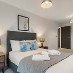 Lejlighed Stayzeni, Ouse Court Bright 2 Bed York