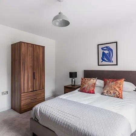 Stayzeni, Ouse Court Bright 2 Bed