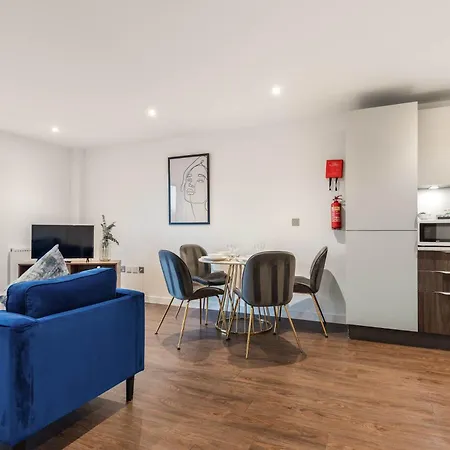 Daire Stayzeni, Ouse Court Bright 2 Bed *