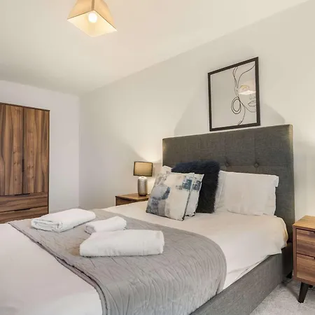 Stayzeni, Ouse Court Bright 2 Bed *