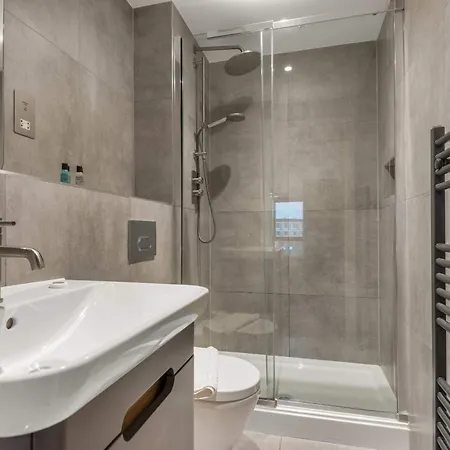 Stayzeni, Ouse Court Bright 2 Bed شقة يورك