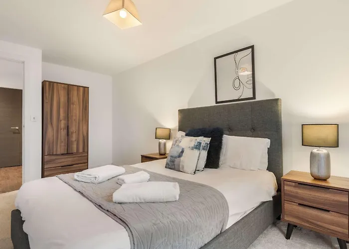 Stayzeni, Ouse Court Bright 2 Bed *